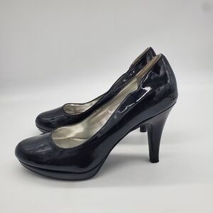 Andrew Geller Garey Heels Women 7M Black Pumps
